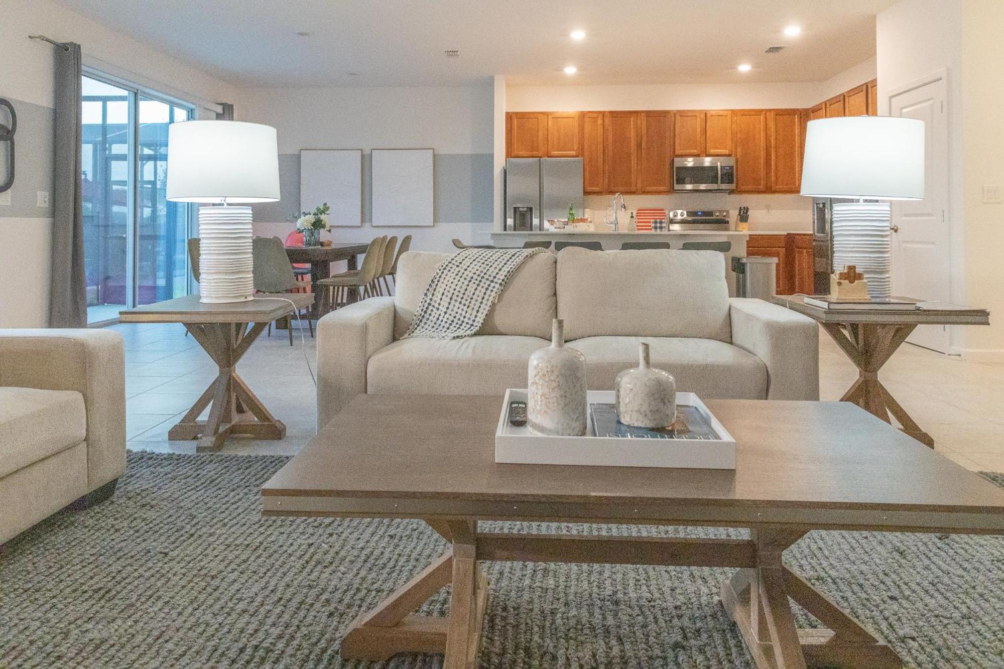 Waterfront Brand New Modern Luxury 8 Bedroom Pool House! Sleeps 16 Kissimmee Eksteriør billede